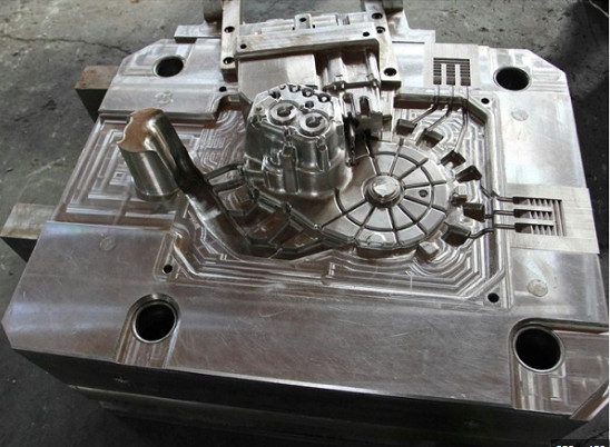 Die casting mold